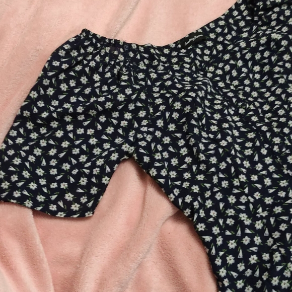 Something borrowed - Picture 3 of 3